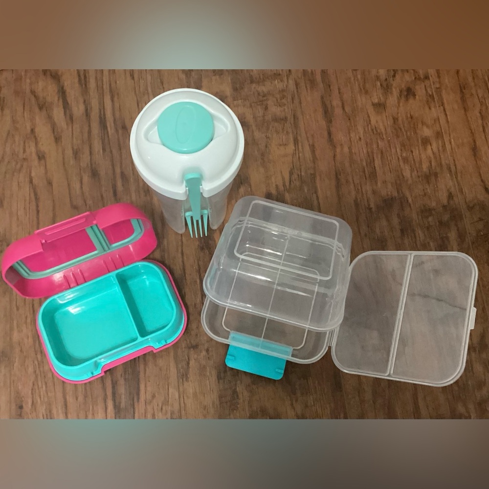 Lunch containers